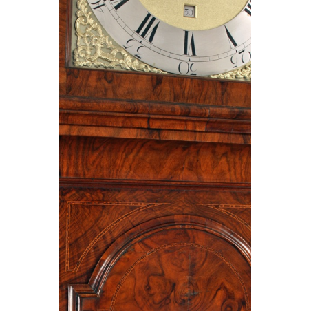 Fine walnut longcase clock by Thomas Hunter Jnr of London